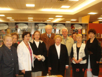 Встреча 20 июня 2010: Награждение одесситов-детей войны и тружеников тыла - к 65-летию Дня Победы. В центре - президент Ассоциации ветеранов 2-ой мировой войны Григорий Войлер. 